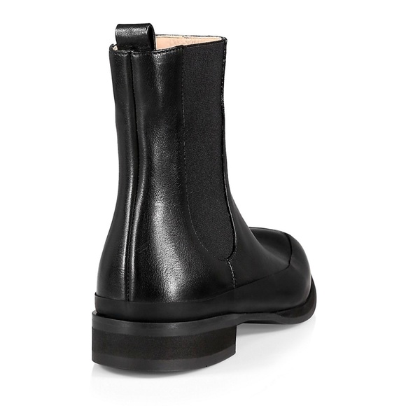 ❌SOLD❌ The Row
Garden Leather Short Boots 38 - Picture 4 of 17